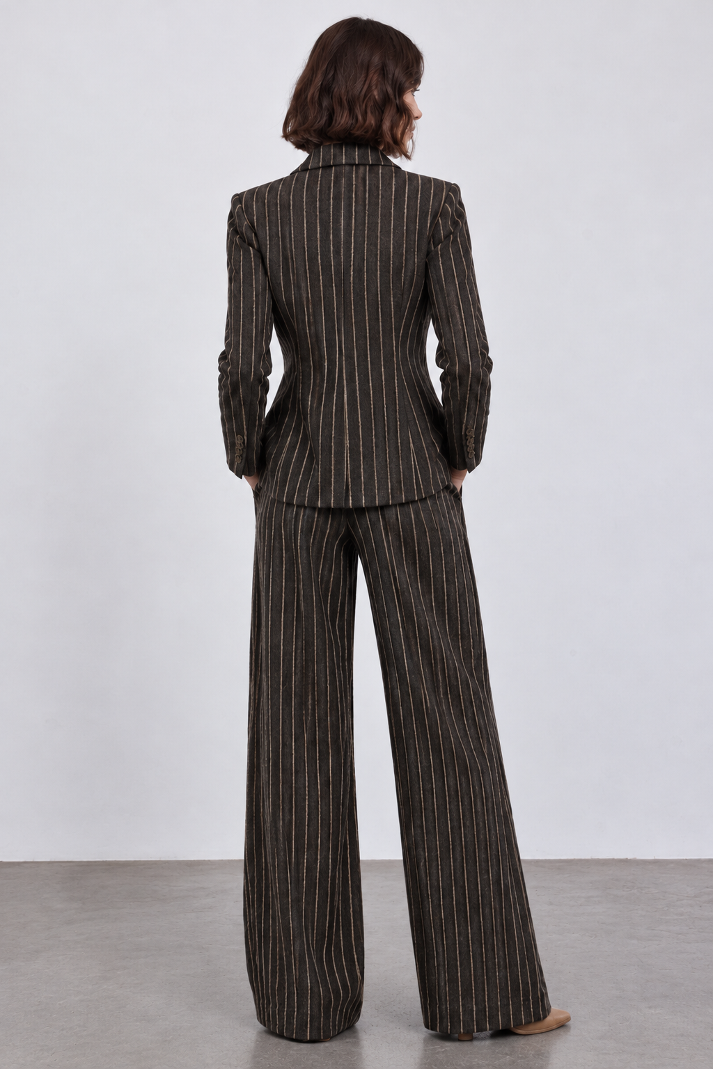 color:BROWN