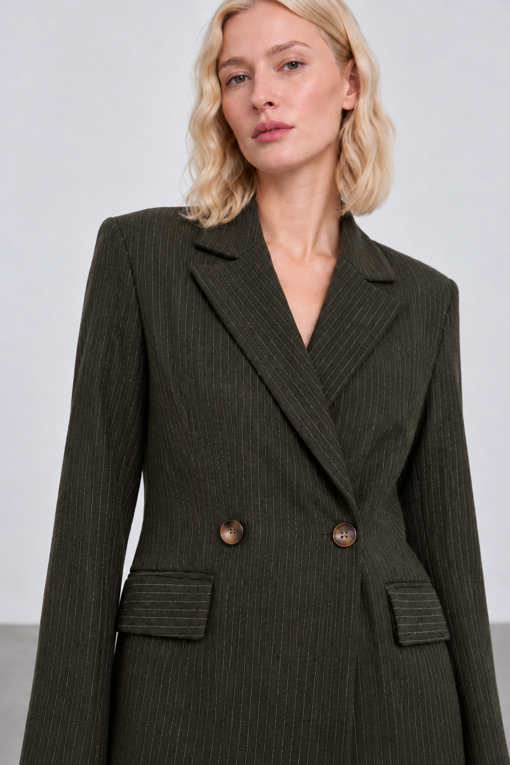 color:KHAKI