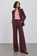 color:BORDEAU