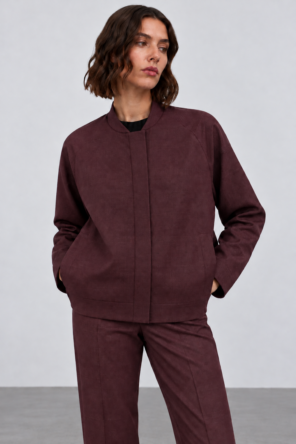 color:PLUM