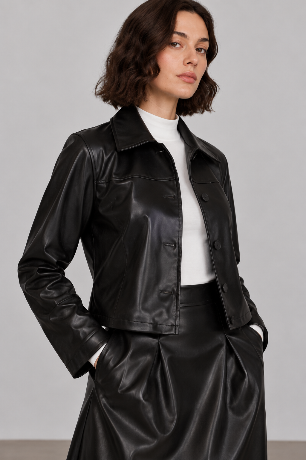 color:BLACK
