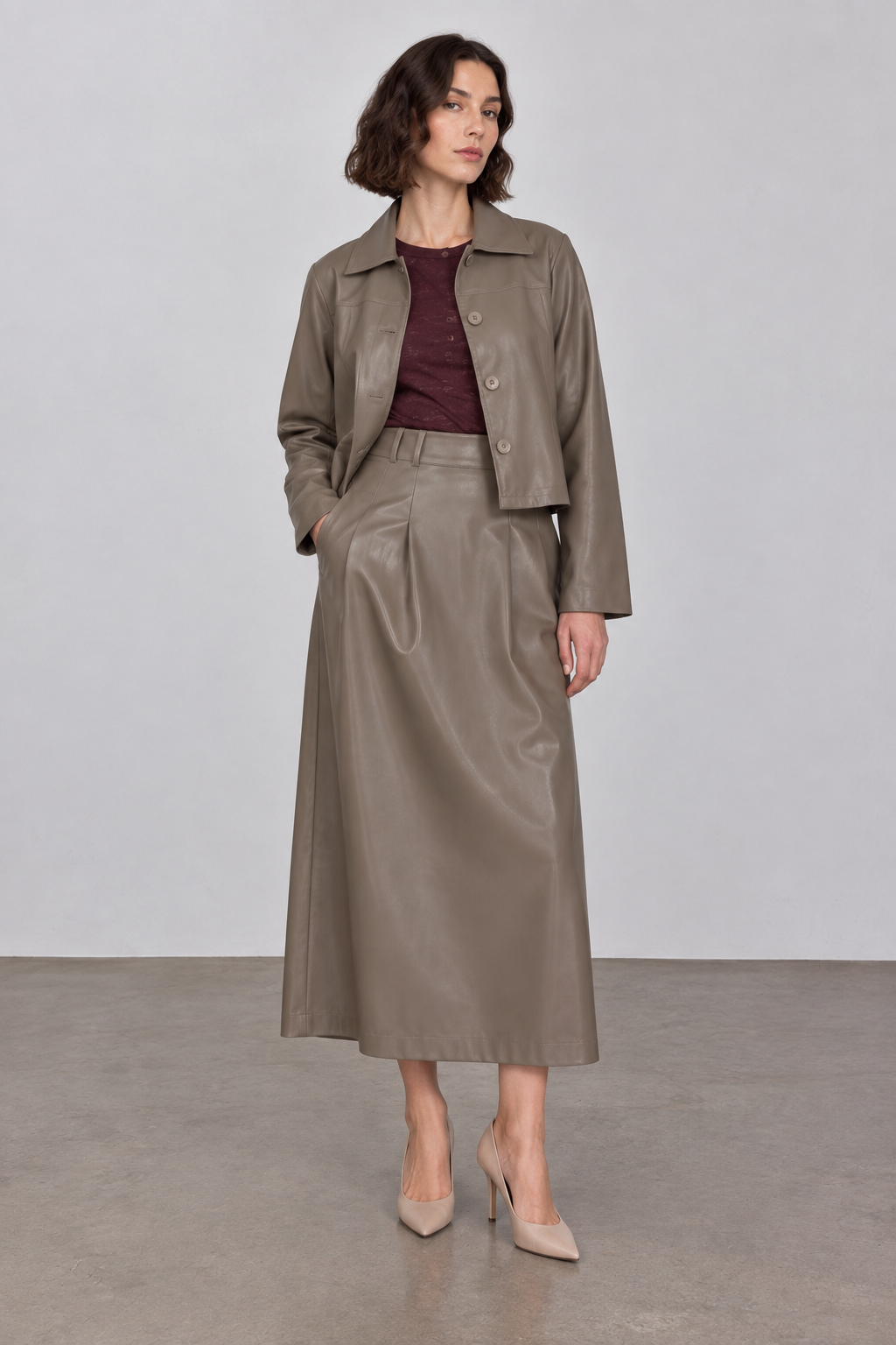 color:TAUPE