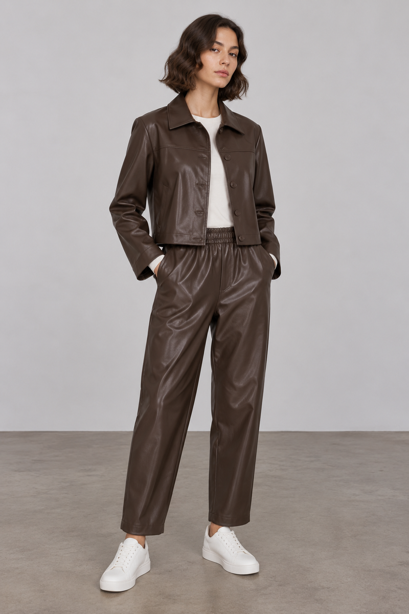 color:CHOCOLATE
