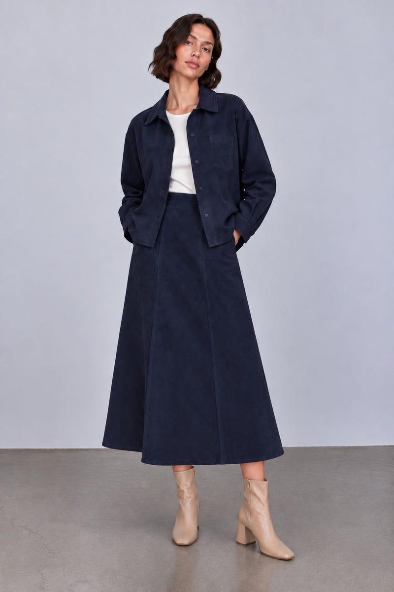 color:NAVY