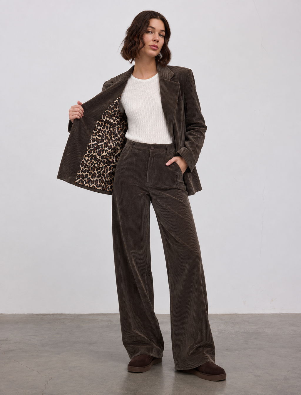 Color:BROWN