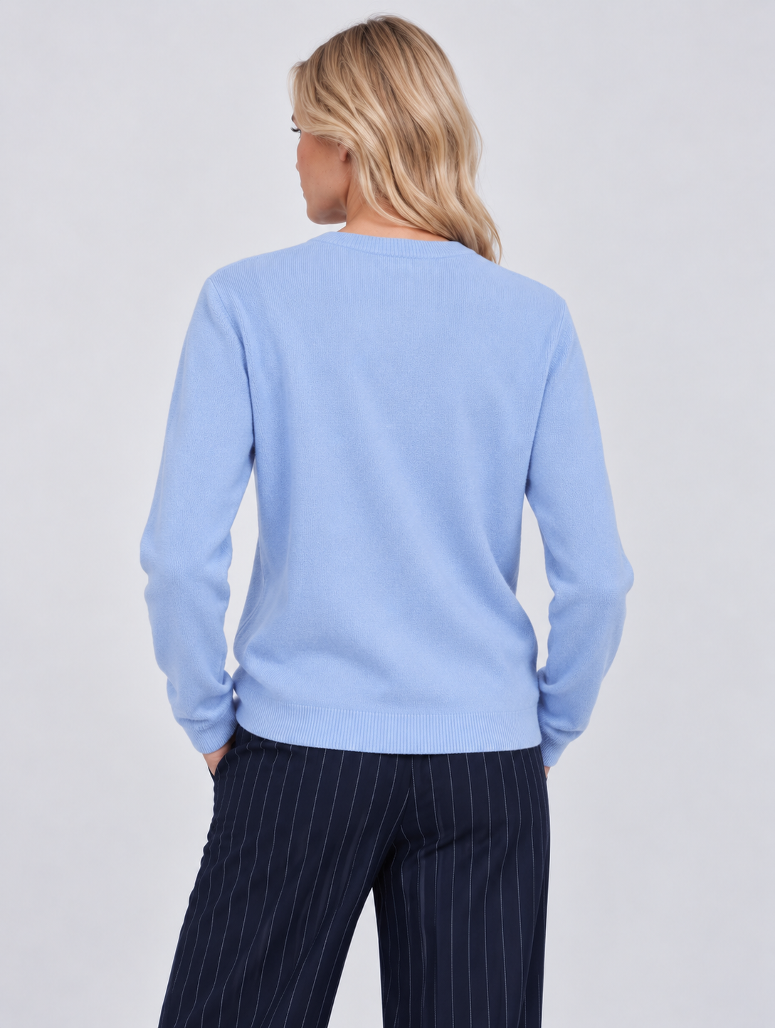 color:BLUE