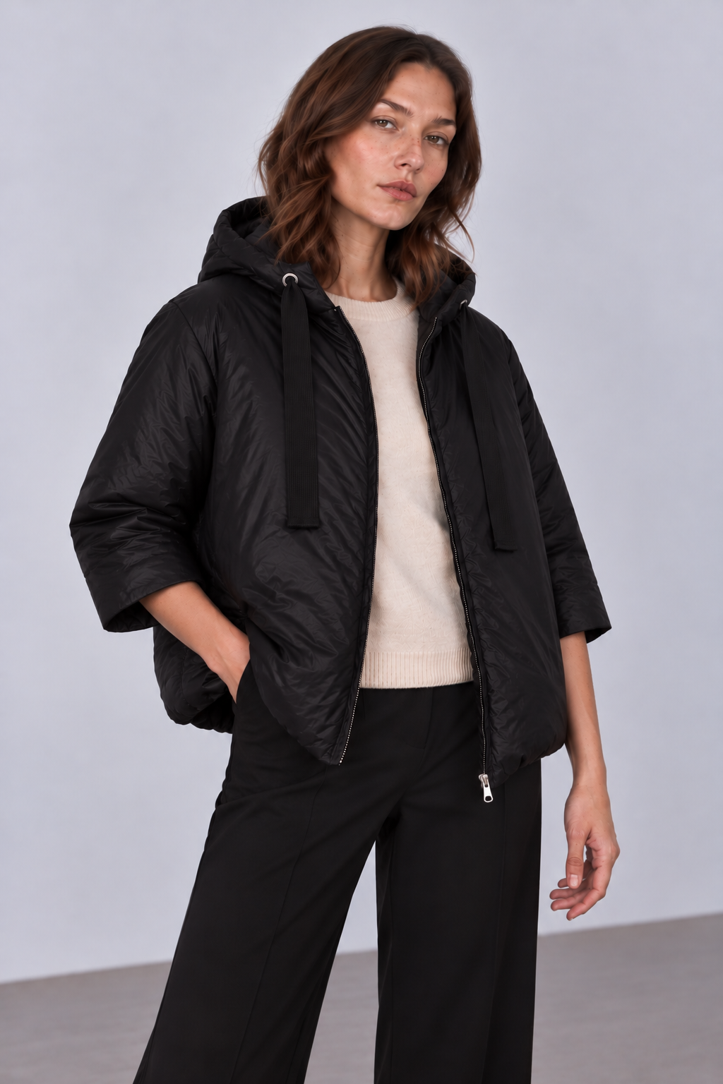 color:BLACK