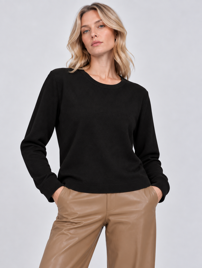 color:BLACK