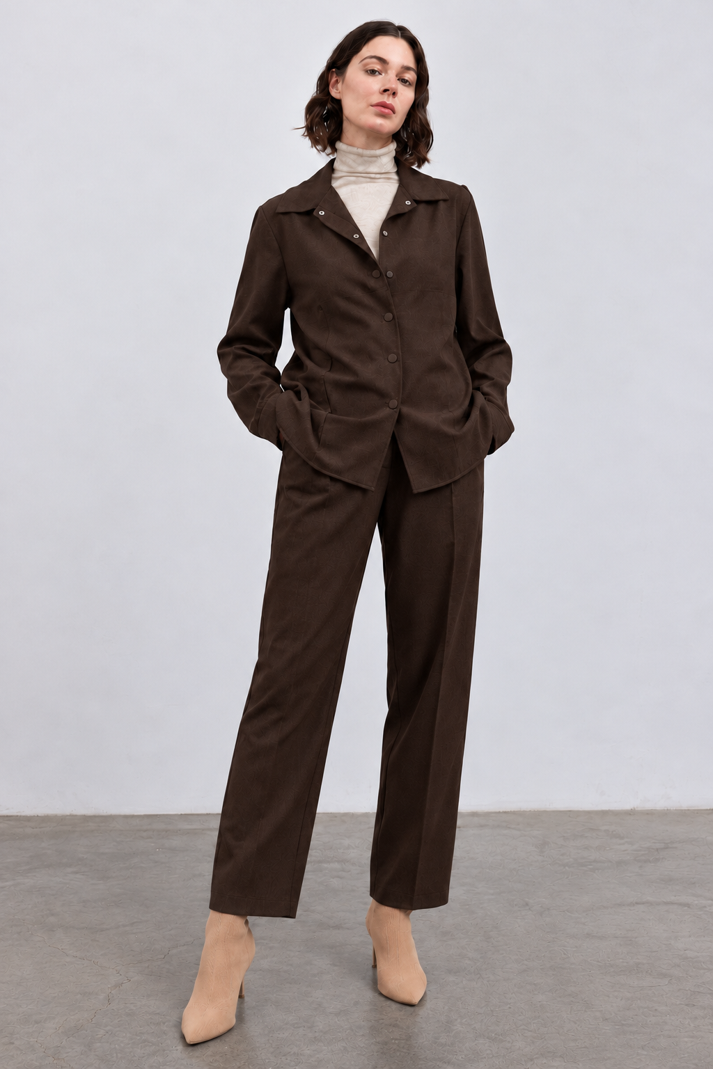 color:BROWN