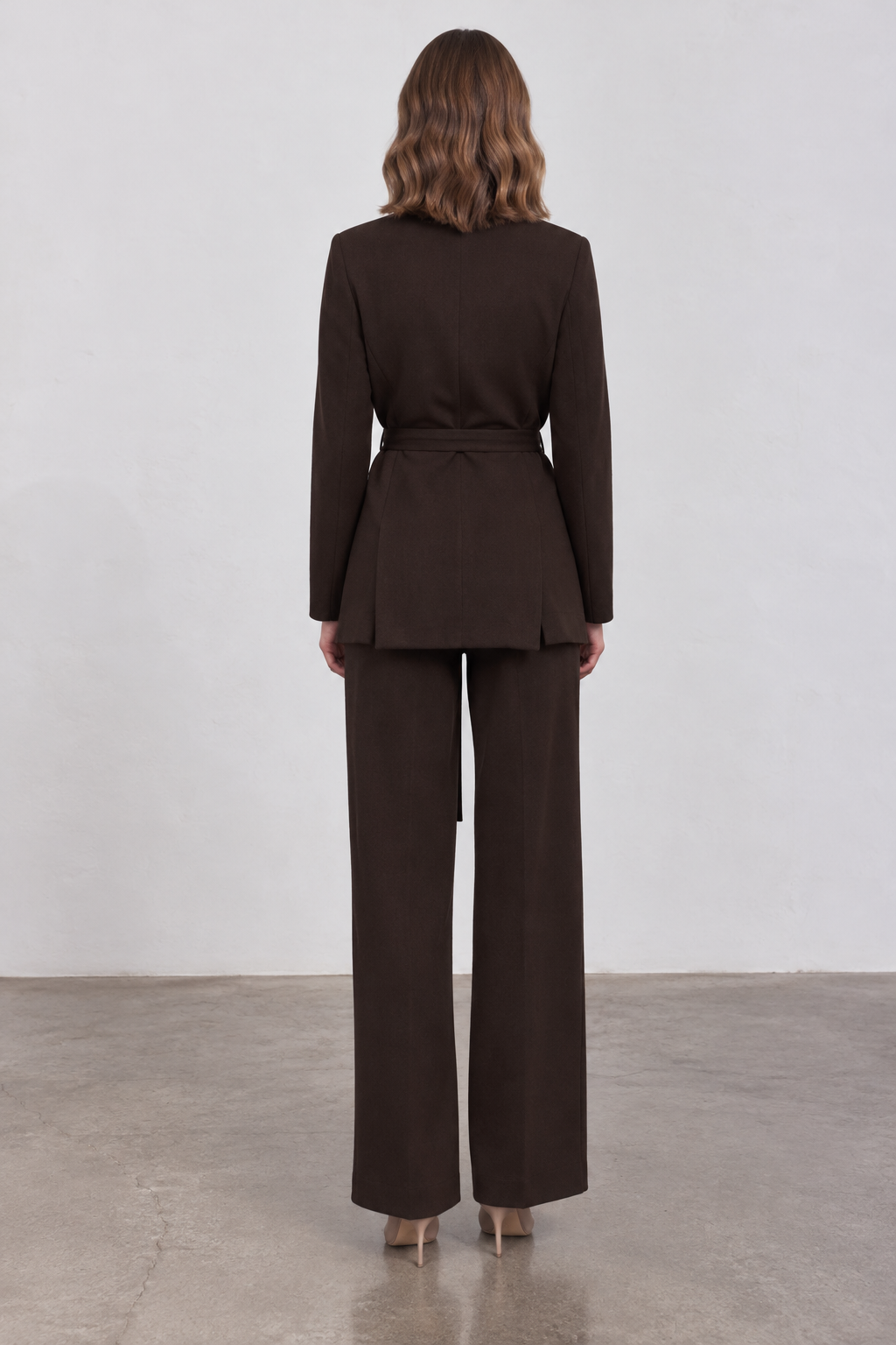 color:BROWN