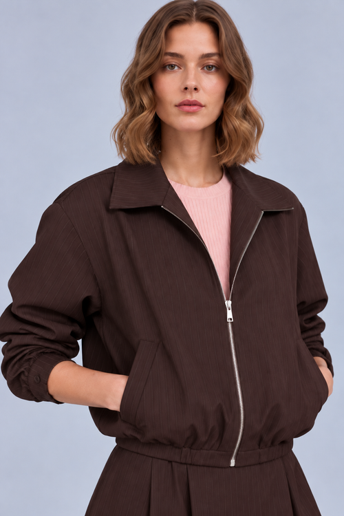 color:BORDEAU