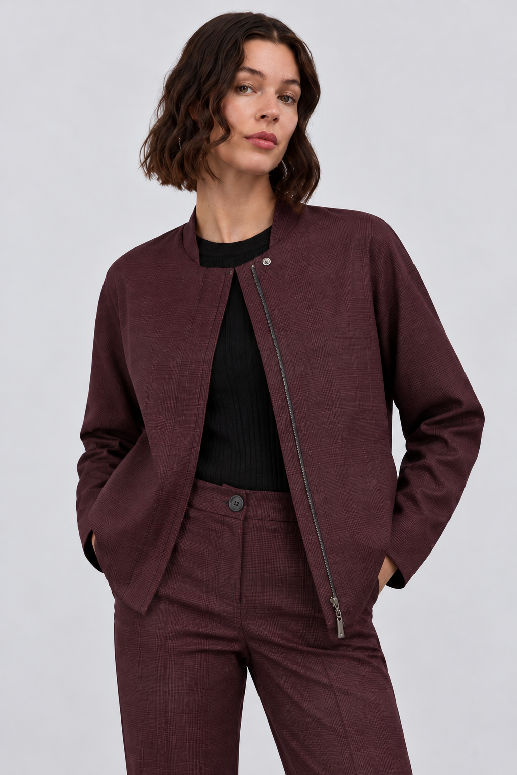 color:PLUM