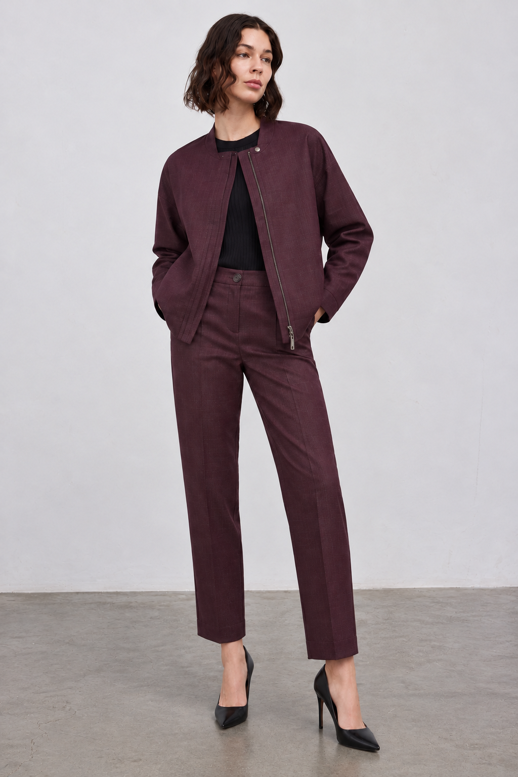 color:PLUM