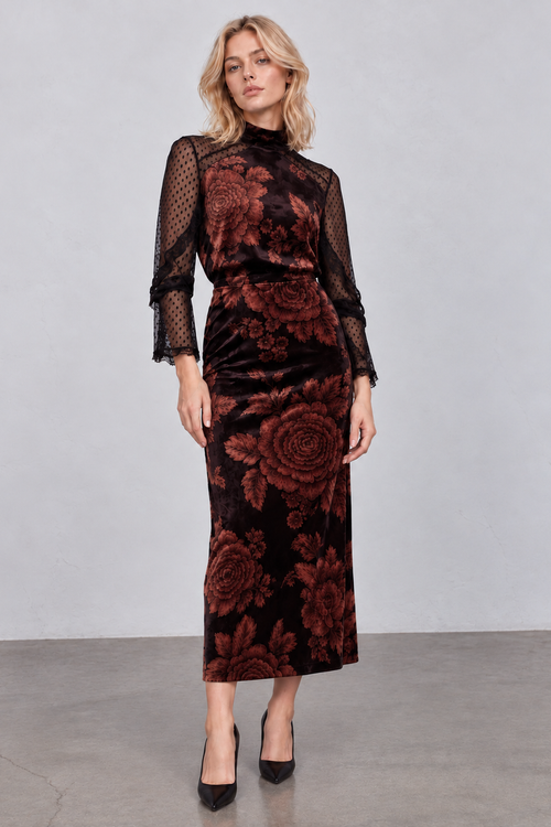 color:GOLD-BROWN